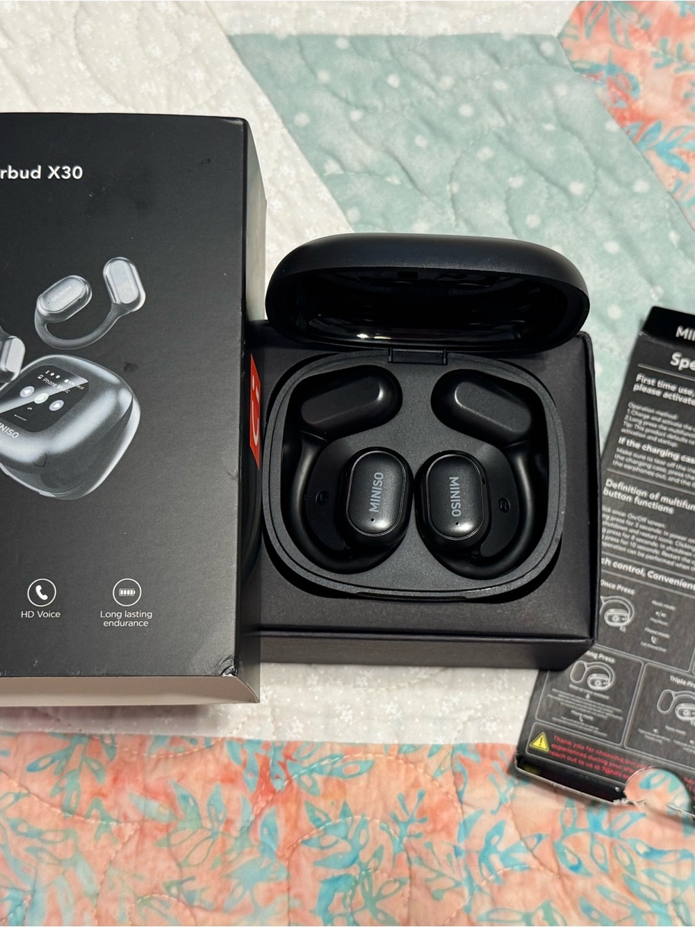 MINISO Black Over-Ear Wireless Earbuds